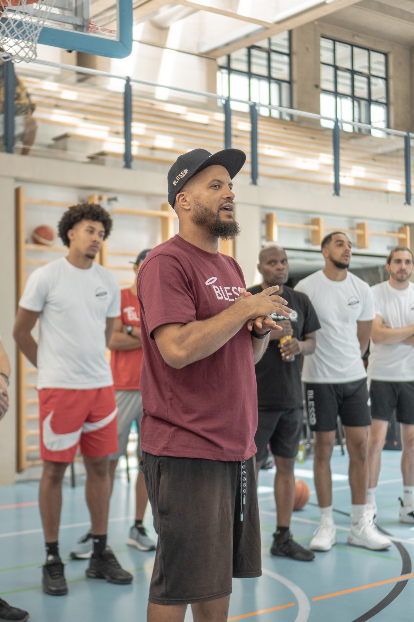 Coach Ravi Amunugama